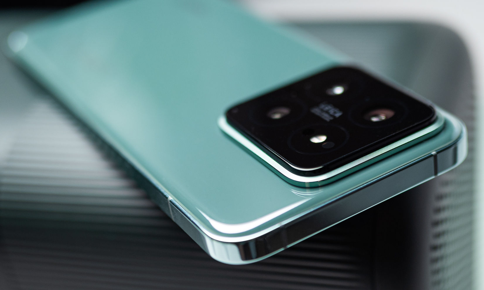 Xiaomi 16 na horyzoncie. Pierwsze doniesienia potwierdzają domysły