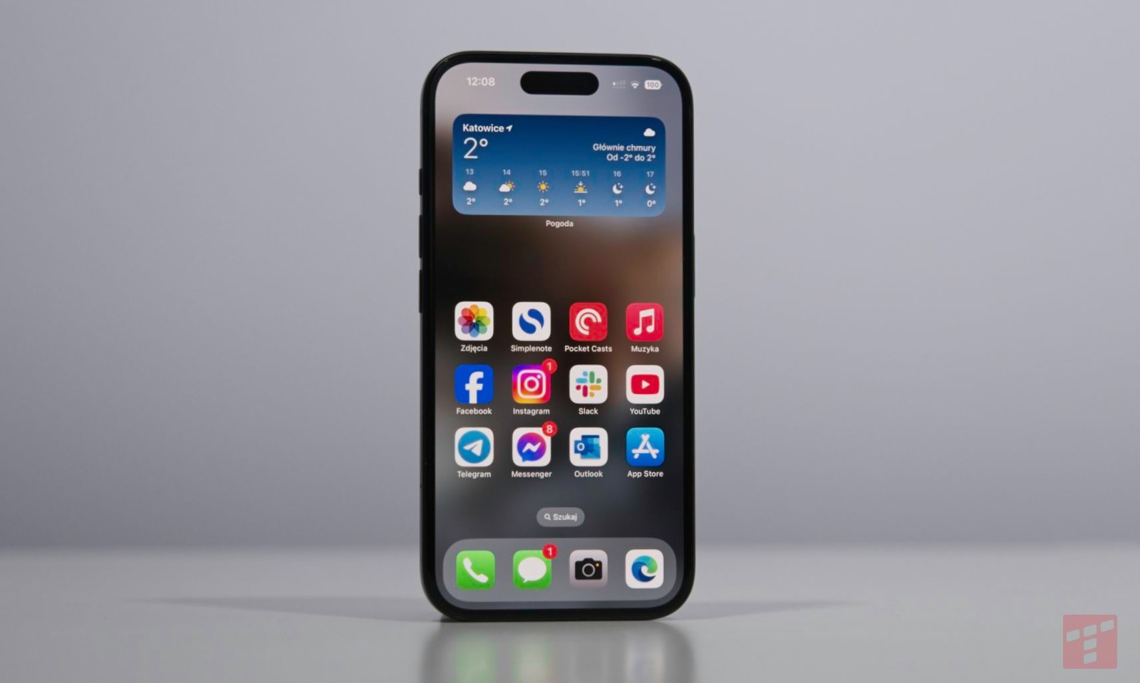 iPhone 17 zaskoczy ekranem? Apple ma nowe plany