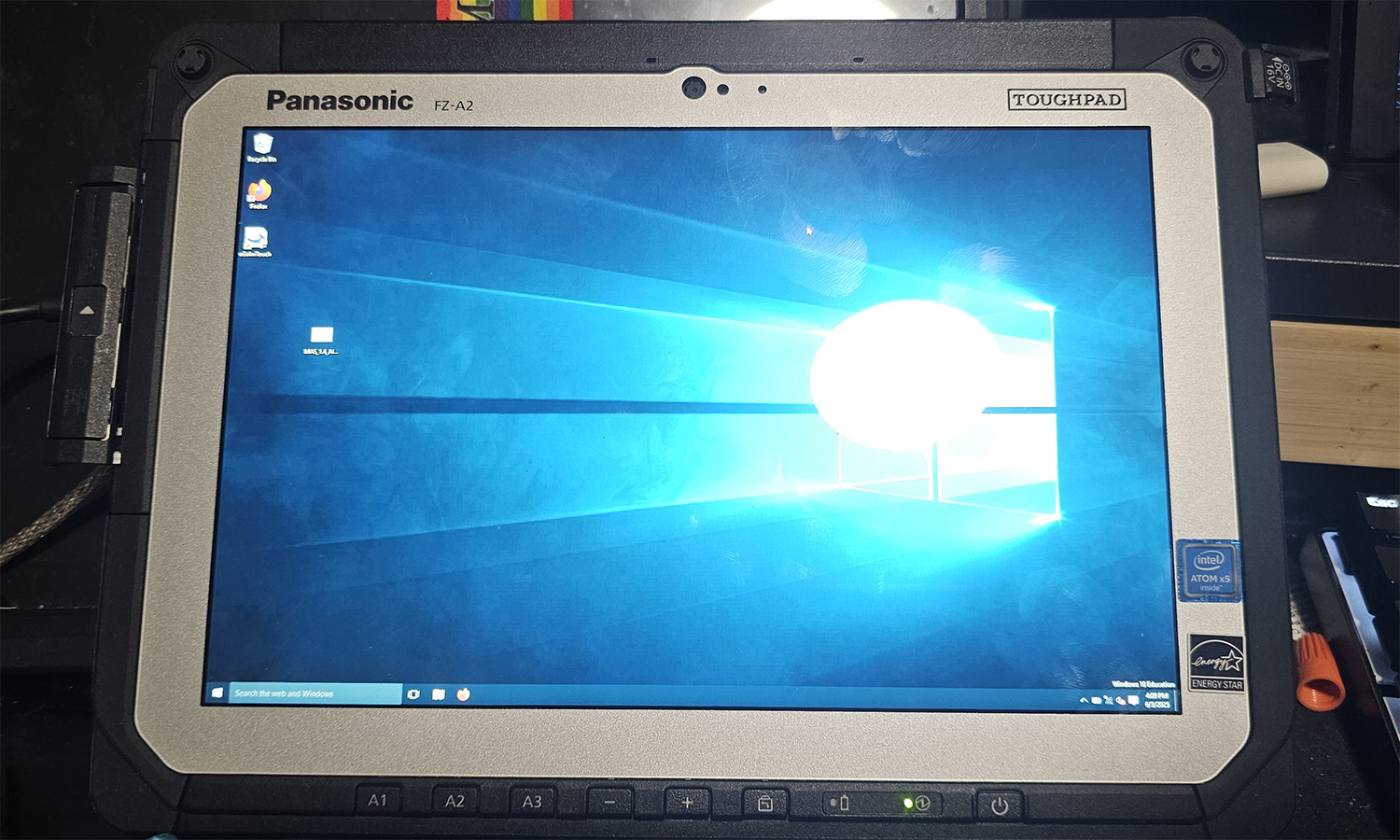 Złamał Androida za pomocą ChatGPT i zainstalował Windowsa