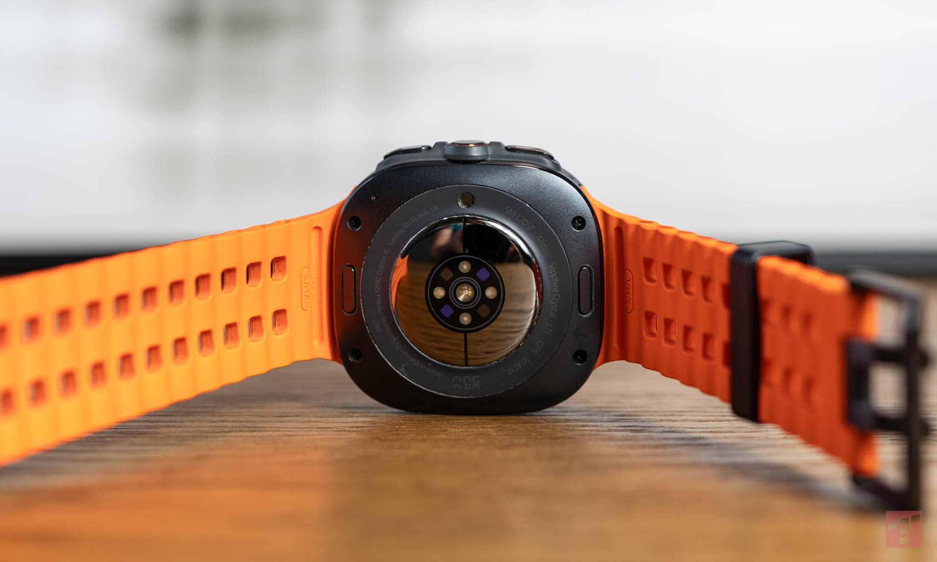 Galaxy Watch8 Classic pojawił się na eBay. Ma coś, co lubię