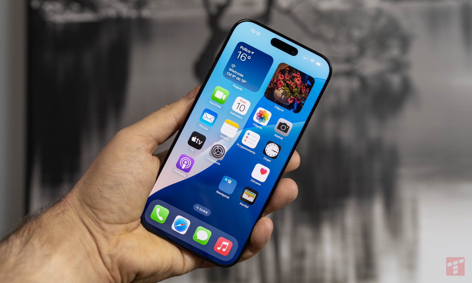 IOS 26 już jest. Apple stawia na nowy design i sztuczną inteligencję