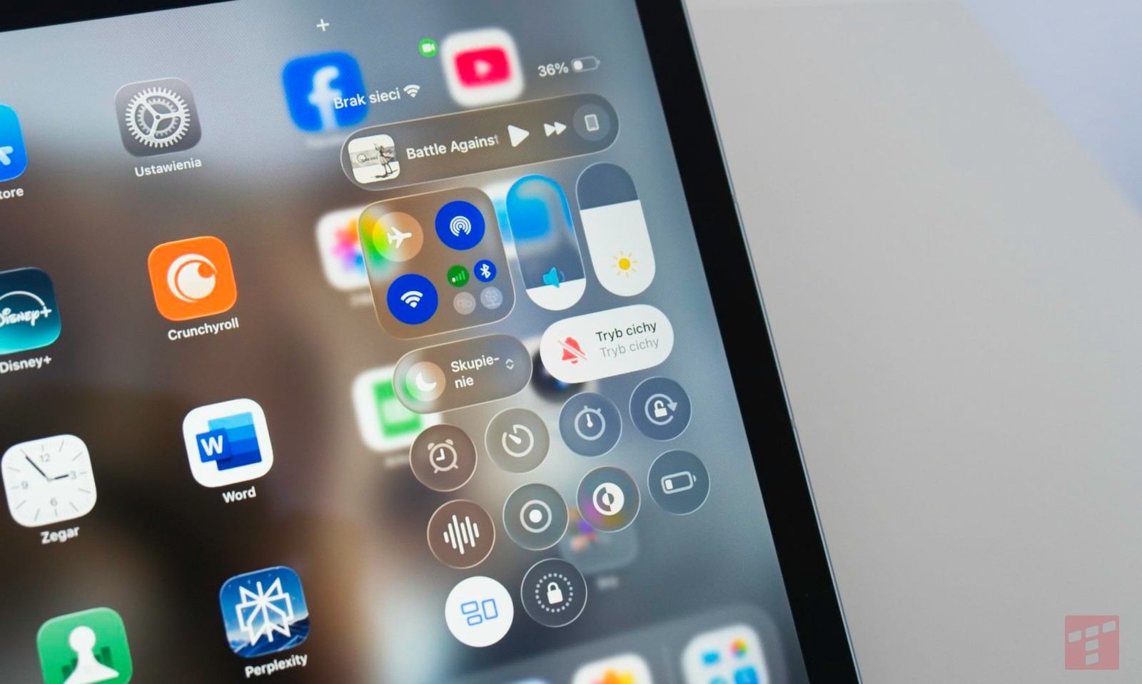 Apple stworzył Windowsa Vistę. Co może pójść nie tak?