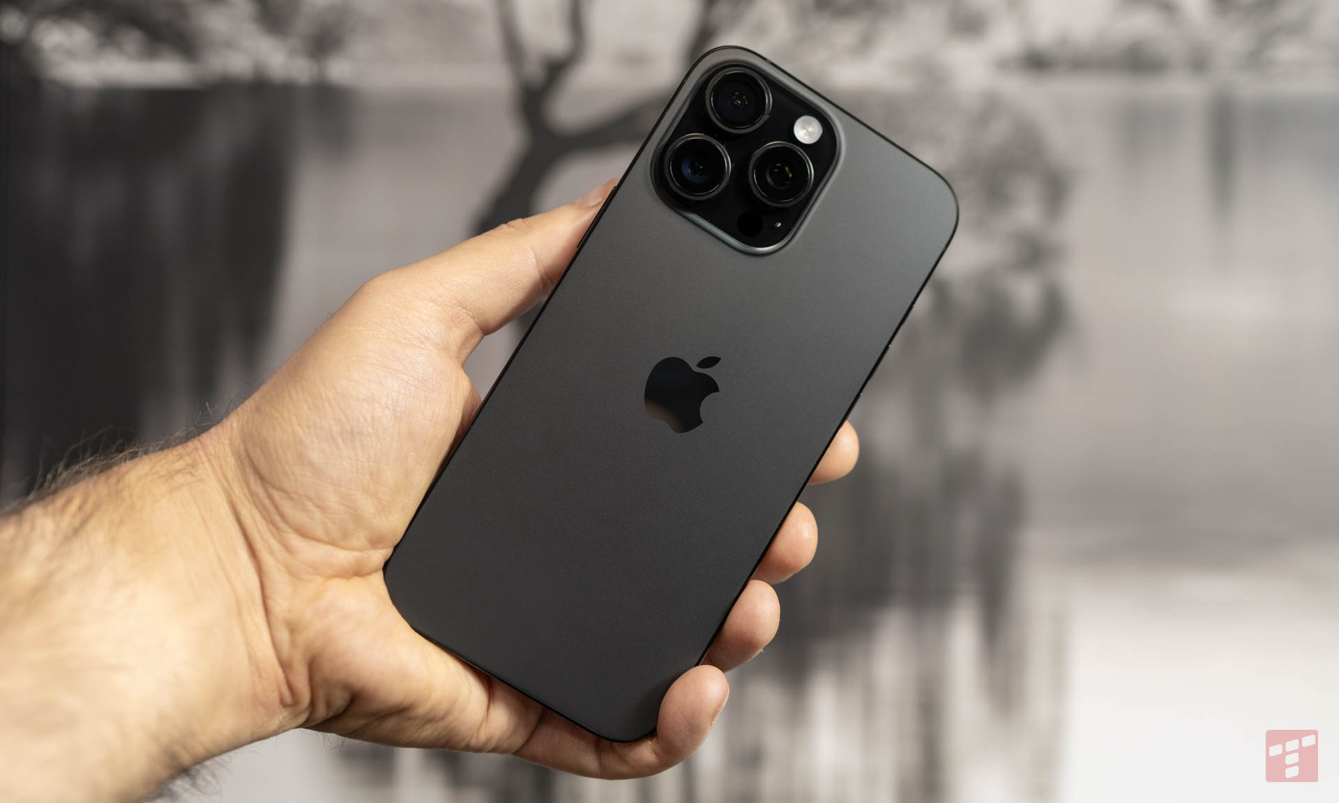 iPhone znów na topie. Apple bije rekordy sprzedaży