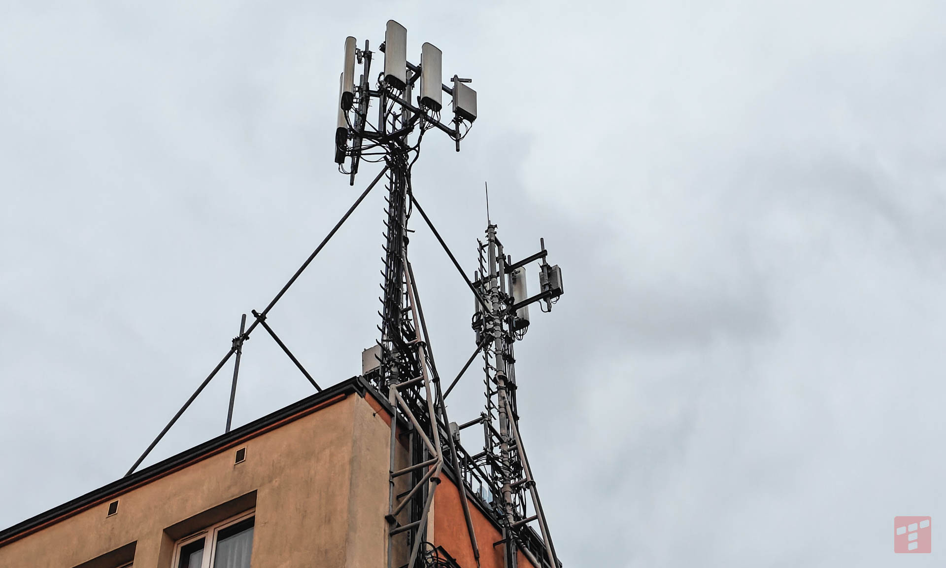 UKE szykuje porządki w paśmie 1800 MHz