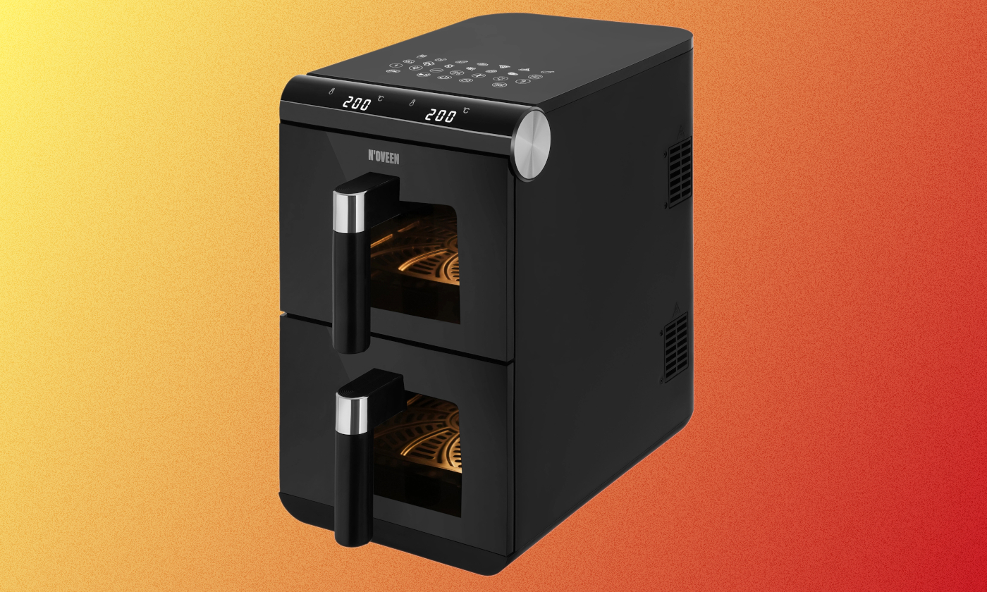 Biedronka szaleje. Ten Air Fryer wykarmi wielopokoleniową rodzinę, a jest za pół ceny