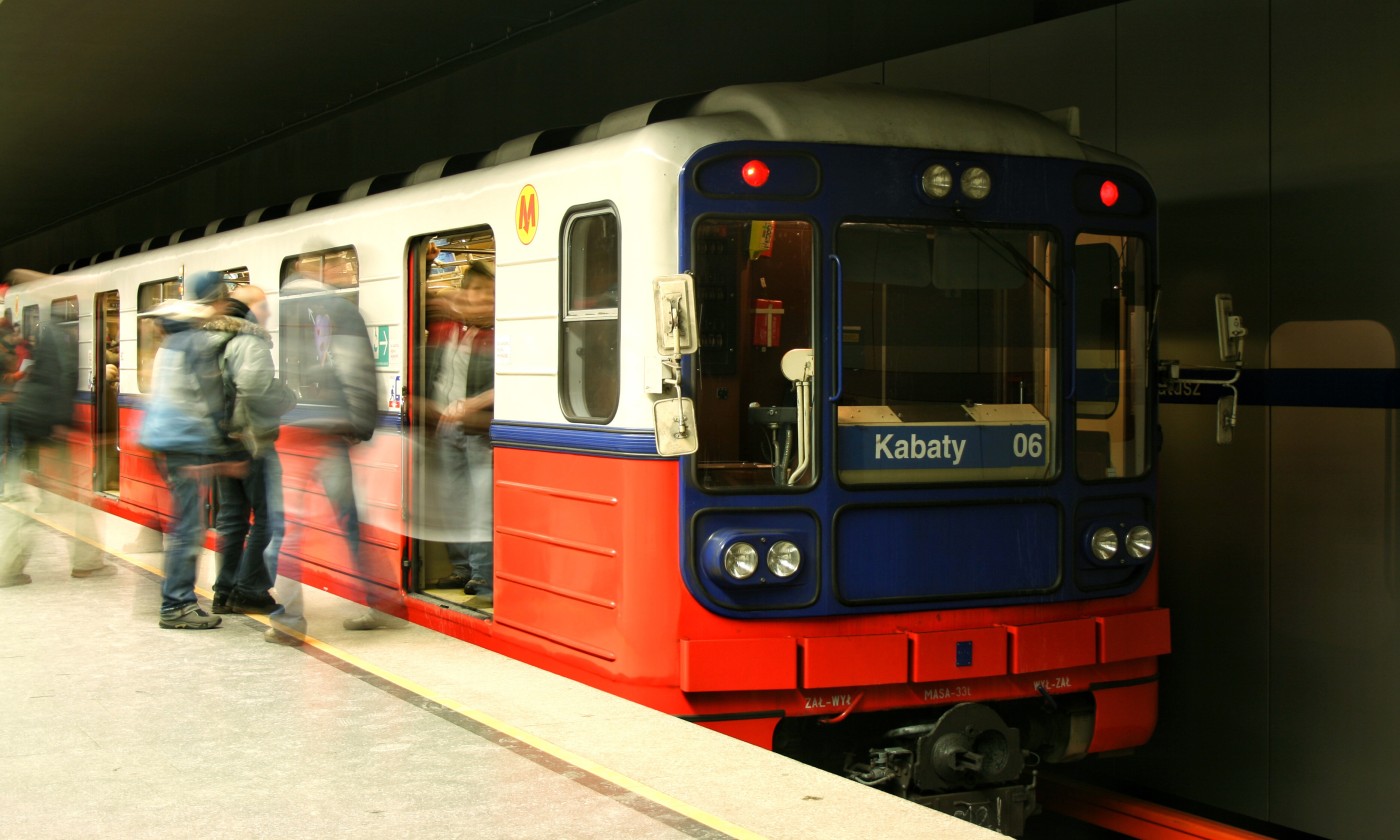 Pożar w metrze odciął zasięg. T-Mobile szybko zareagował