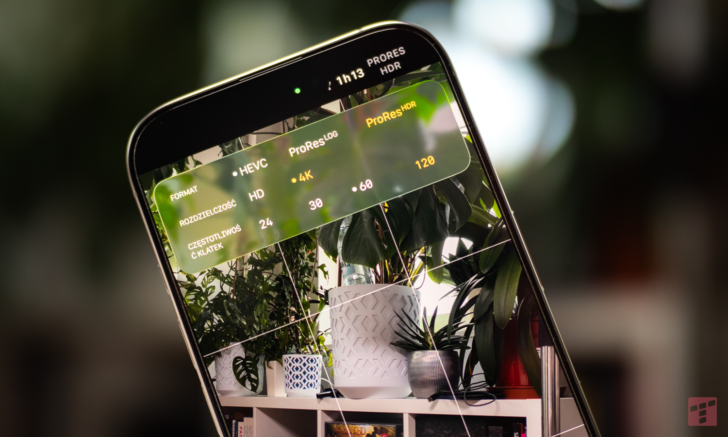 Ten gadżet rozwiązuje ważny problem i uskrzydla smartfon