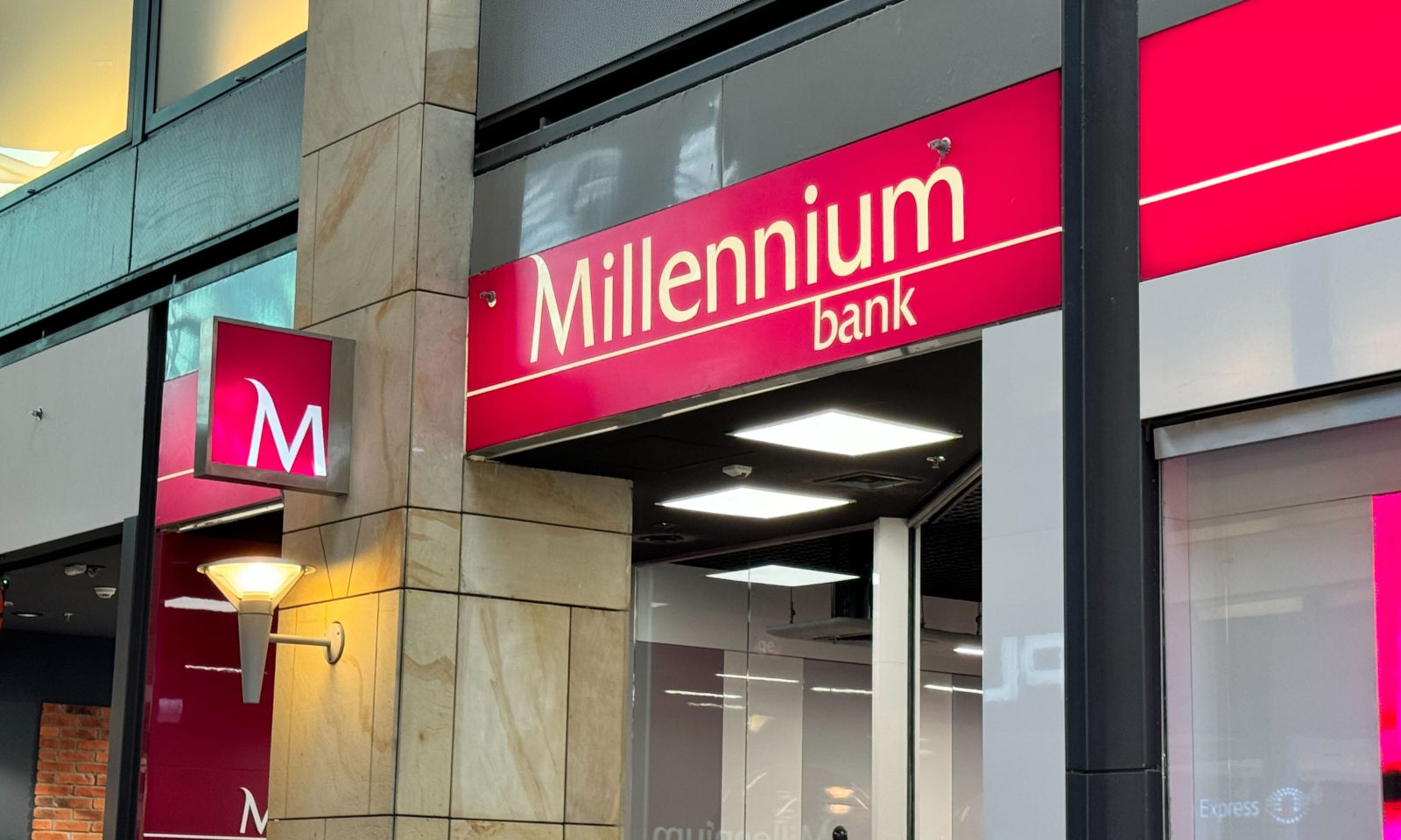 Karta eSIM bezpośrednio w apce bankowej. Nowość w Millennium