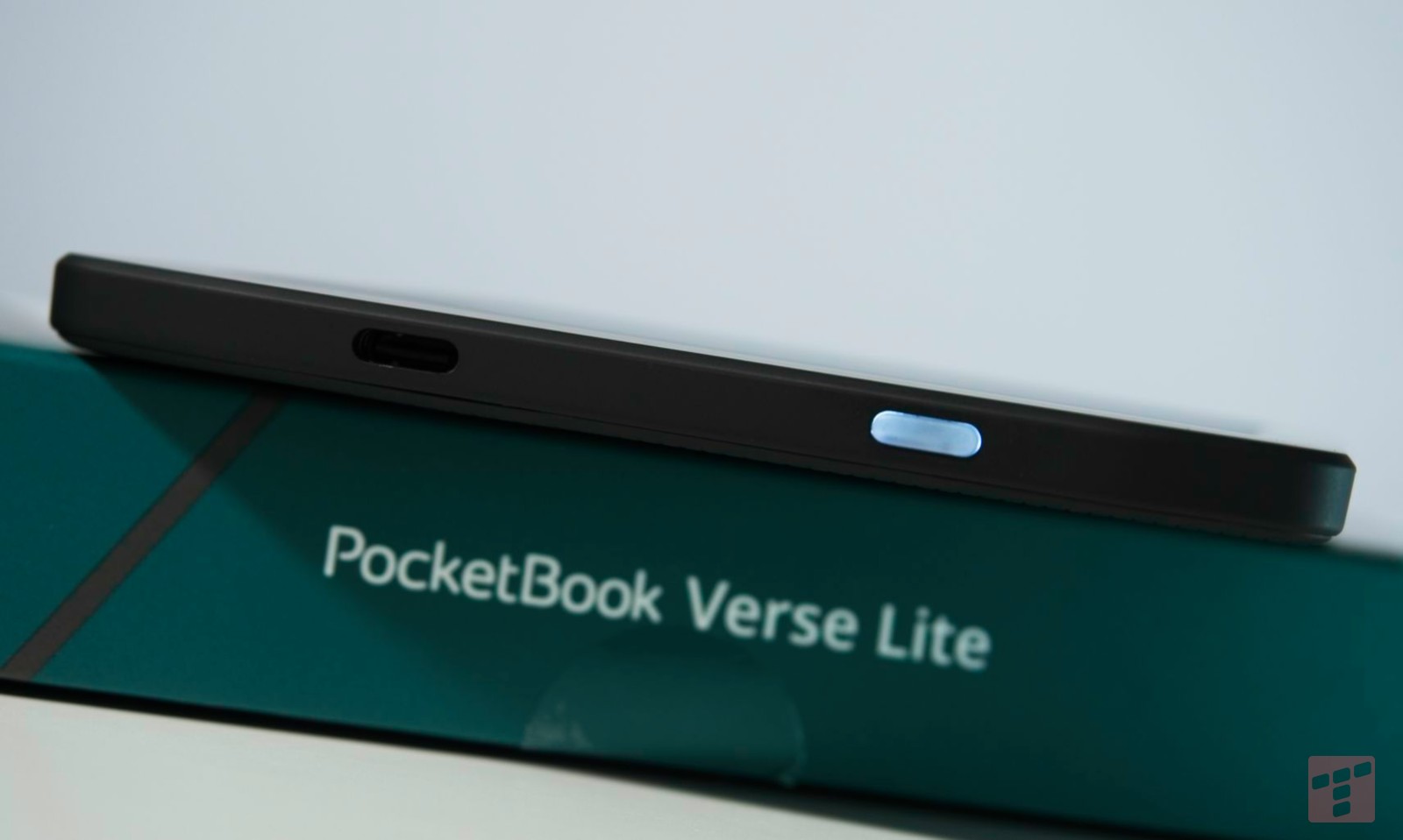 PocketBook Verse Lite – lekki, tani i... znajomy? Test czytnika ebooków
