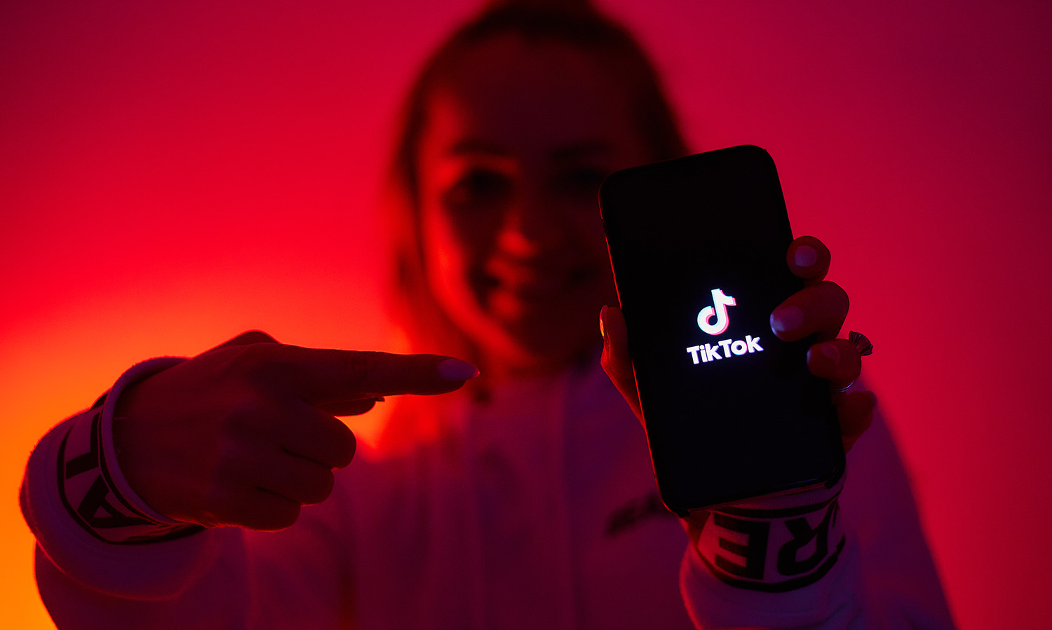 TikTok kłamał. Jednak trzyma twoje dane w Chinach