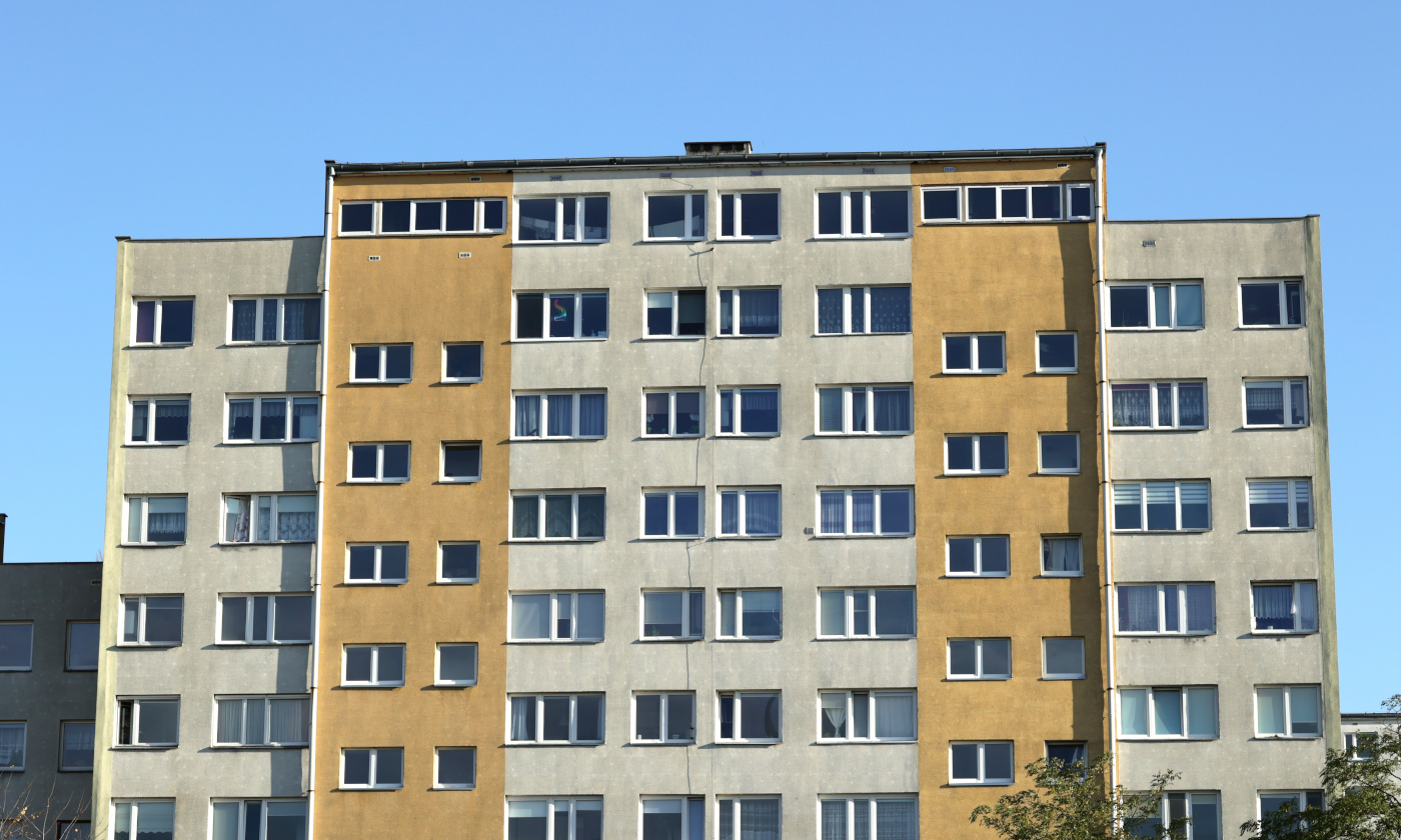 Mieszkańcy bloków mają przekichane. Czynsze wystrzelą jak szalone