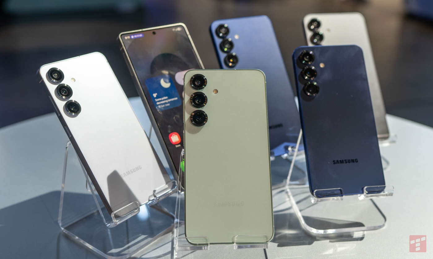 Rynek smartfonów znów na plusie. Samsung i Apple na czele w 2Q2025