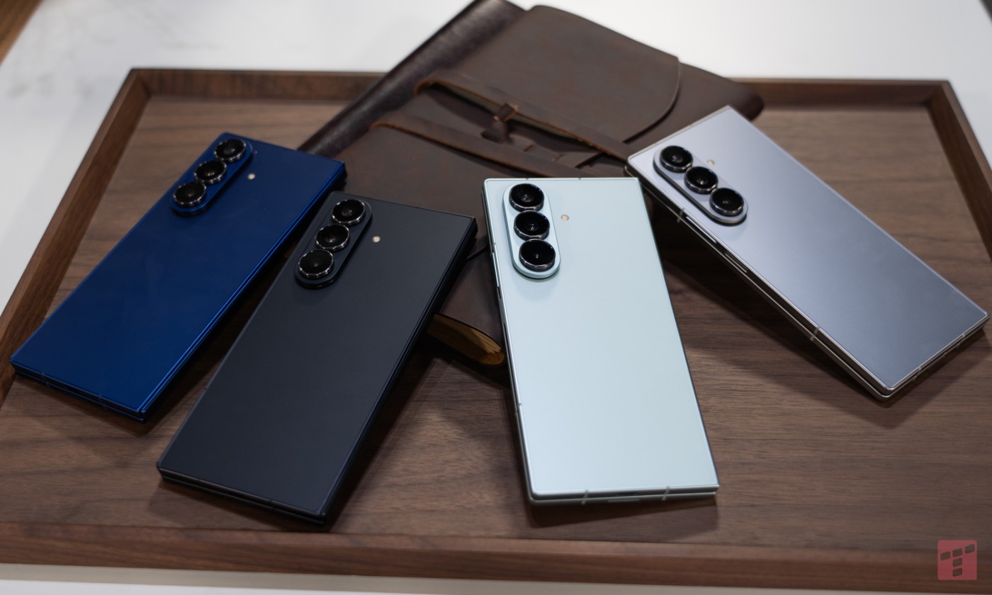 Galaxy Z Fold8 z tytanem lub włóknem węglowym. Samsung rozważa dwie drogi