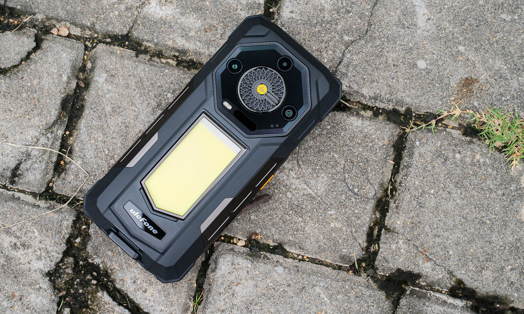Ulefone Armor 33 Pro: pancerniak z dwoma ekranami wchodzi do sprzedaży