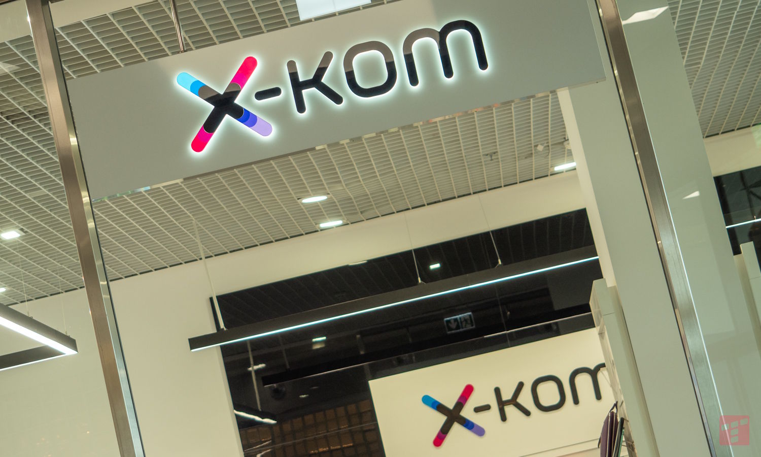x-kom zawstydza Action - tylko 34,99 zł. Taka Motorola kosztuje 200 zł