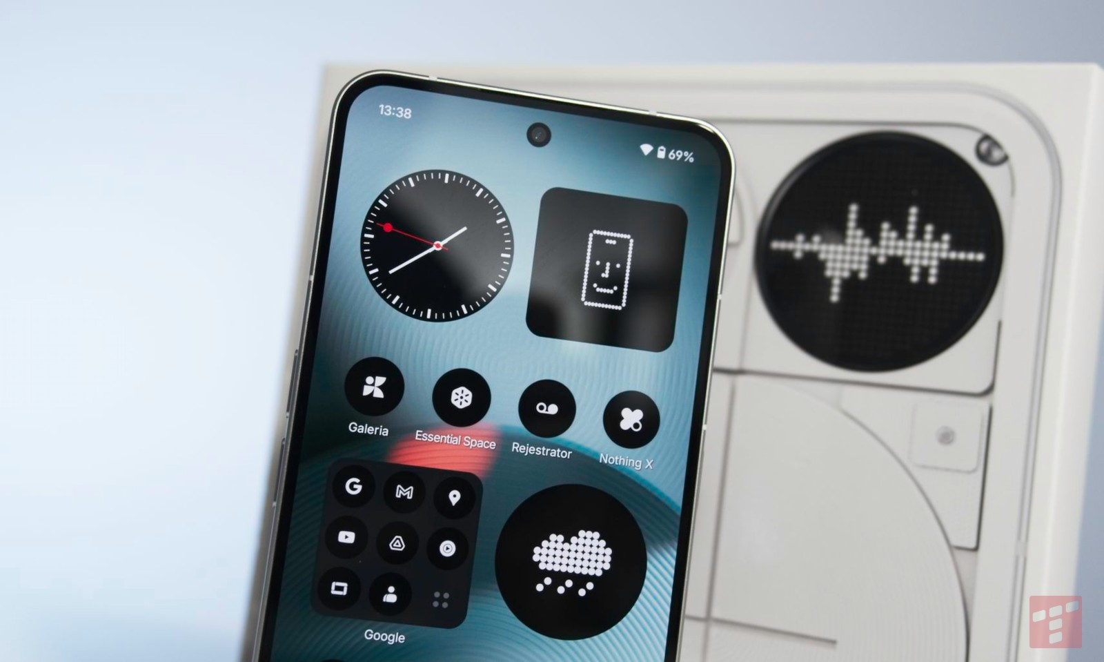 Czy to najbrzydszy smartfon roku? Test Nothing Phone (3)