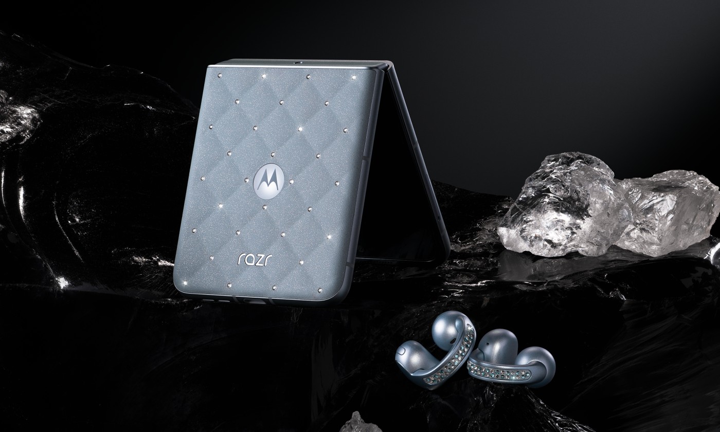 Motorola błyszczy kryształami Swarovski. Ta edycja robi wrażenie