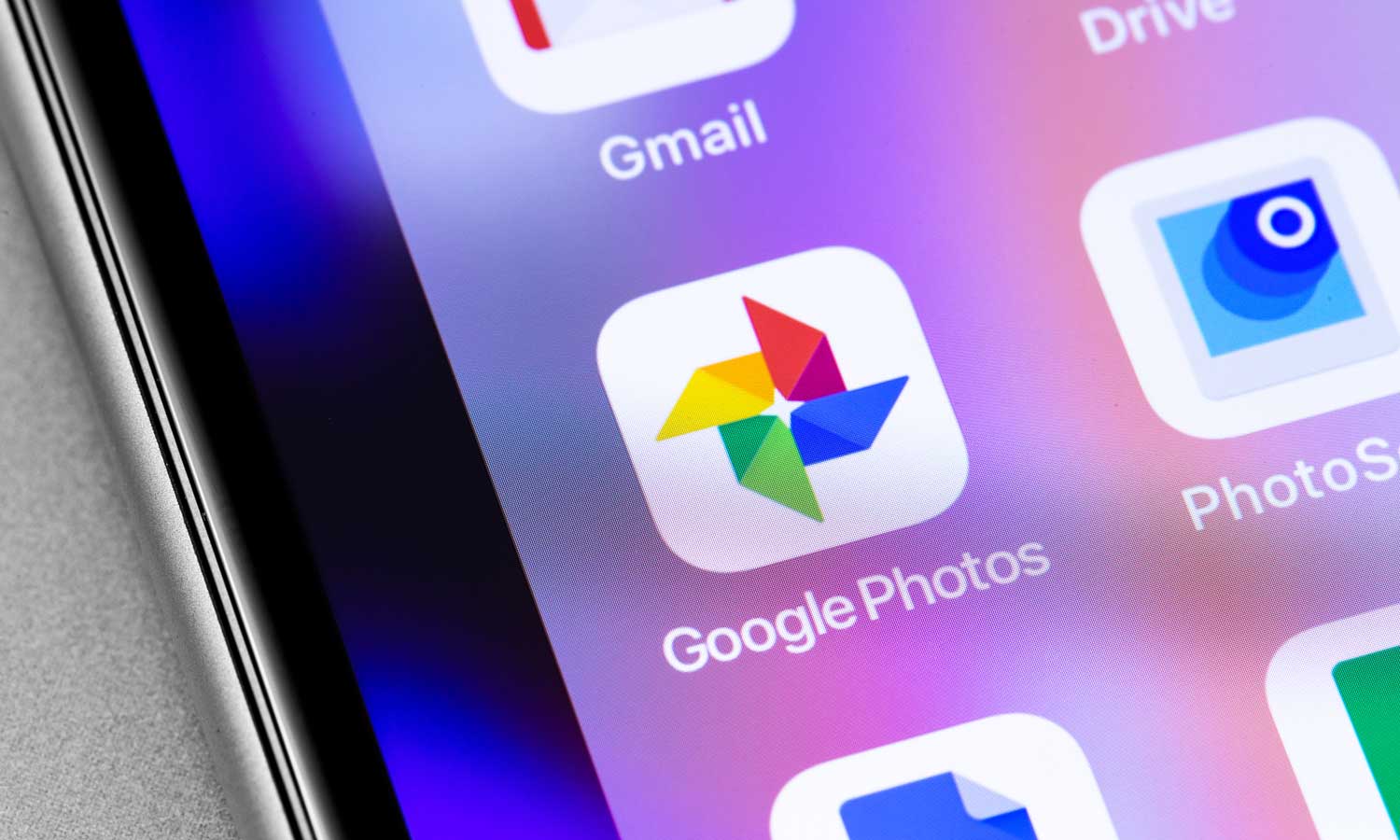 Zdjęcia Google wyrzucą przycisk "Lubię to". Ale dadzą inny