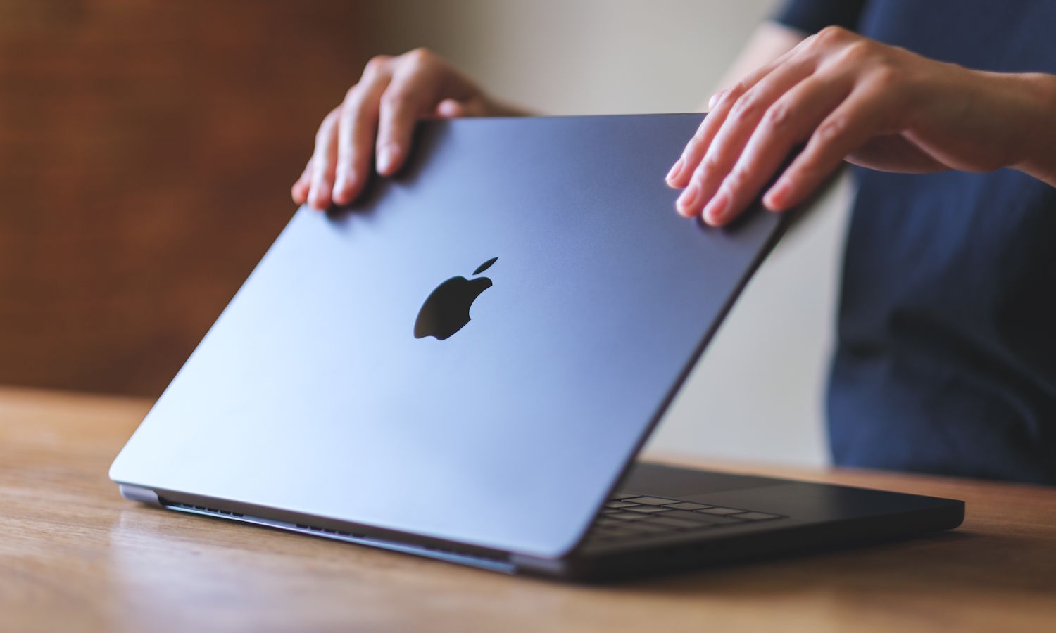 Rewolucja w komputerach Apple opóźniona, ale warto będzie poczekać