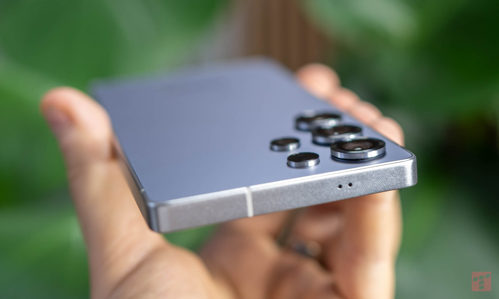 Samsung sypie prezentami. Kup smartfon i zgarnij zegarek lub słuchawki