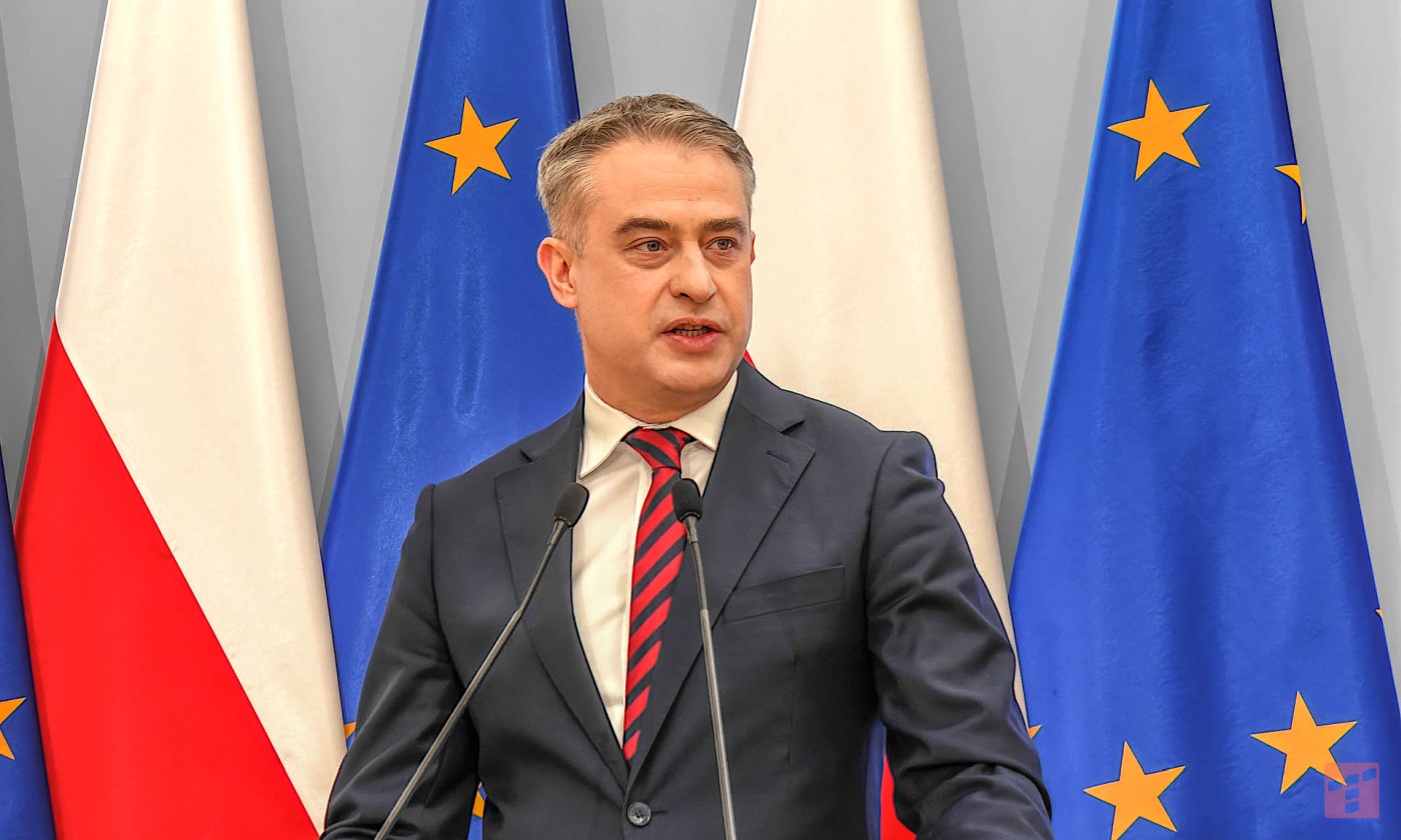 Gawkowski zalepi białe plamy. Światłowód dla każdego