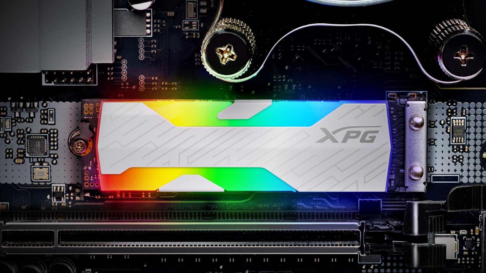 Świeci się lepiej niż choinka. XPG ma nowe SSD dla entuzjastów