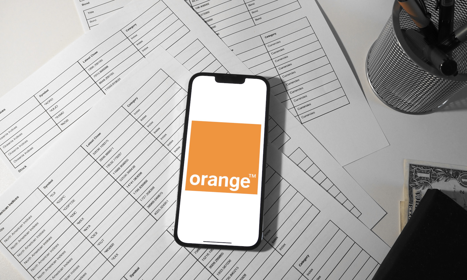 Atak na klientów Orange. W tle włoska restauracja