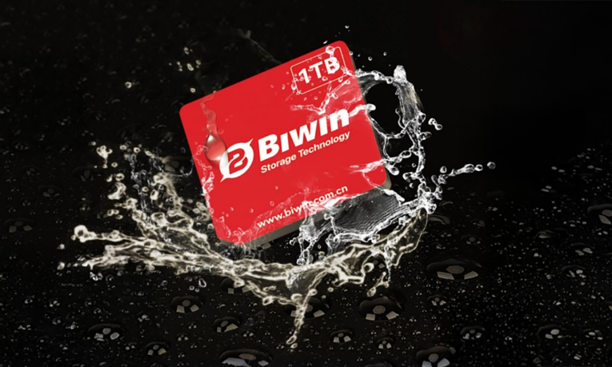 Dysk Mini SSD wielkości karty SIM. To wielki powrót kart pamięci