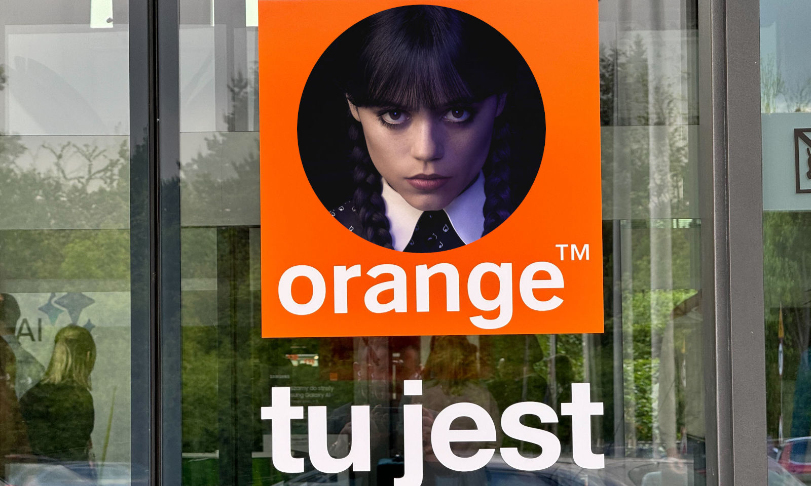 Orange i Netflix zapraszają do Irlandii. Nie tylko fanów Wednesday