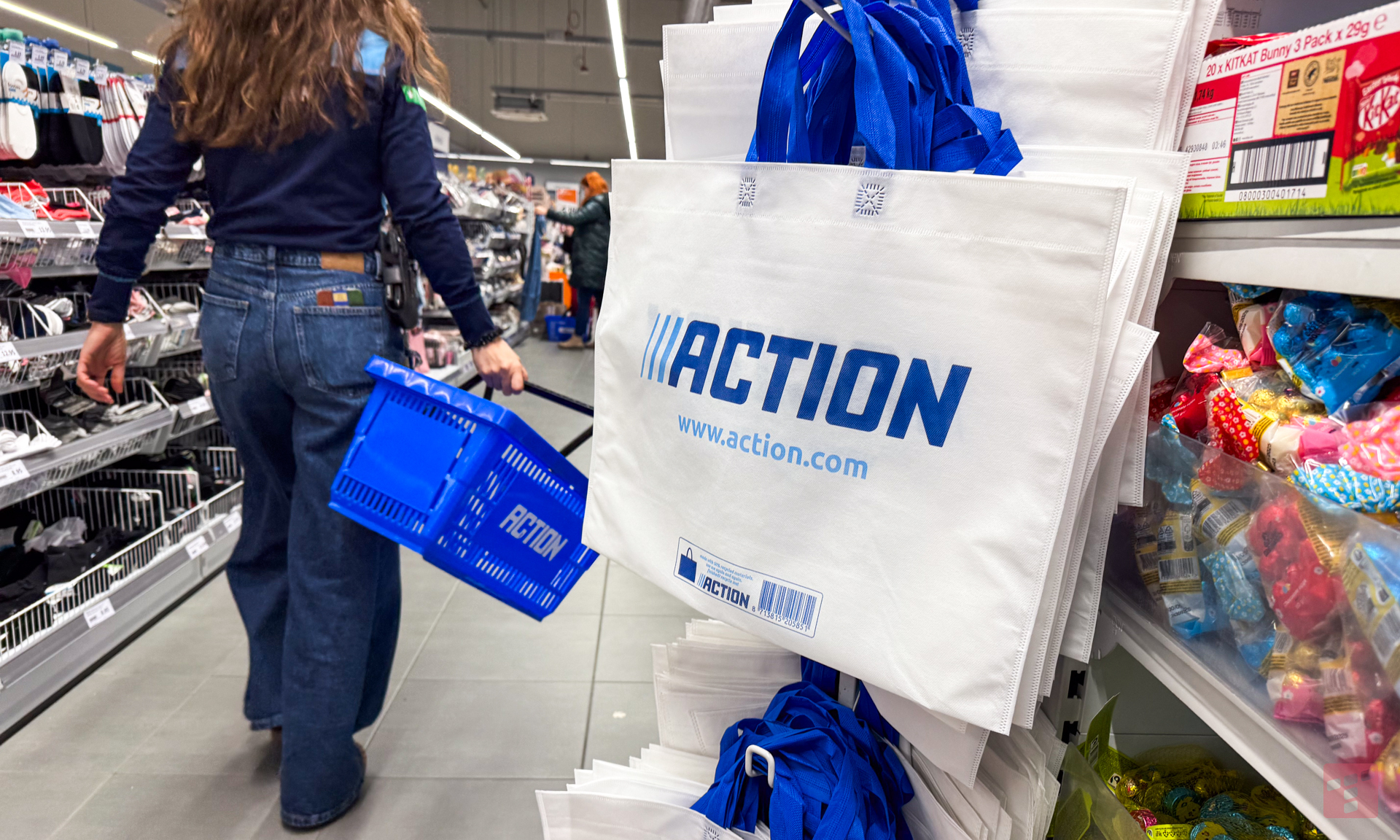 Action rzucił na promocję fajny gadżet. Warto wrzucić do koszyka