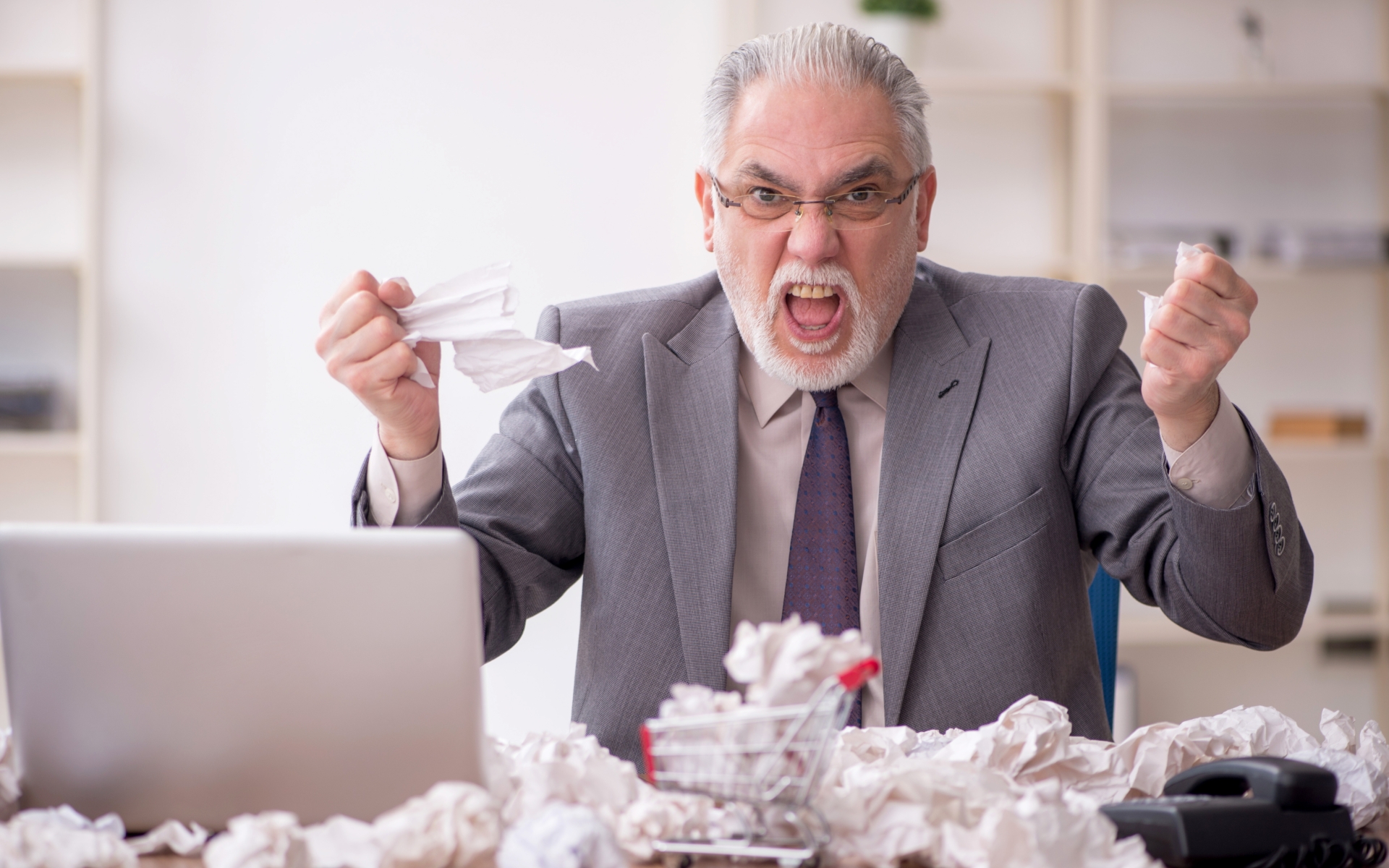 Zwroty równie łatwe jak sam zakup. Dyrektywa 2023/2673 stanie się faktem