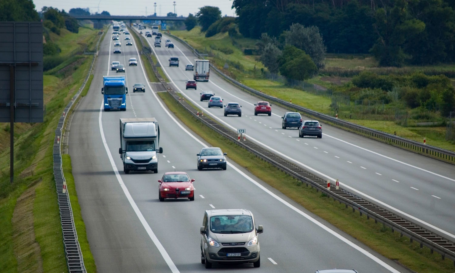 Maszynka do robienia pieniędzy na A4. Lepiej patrz na znaki