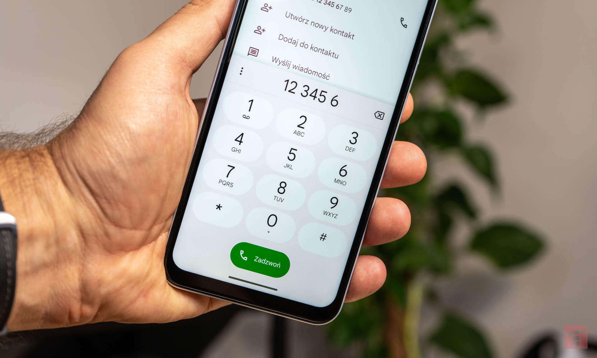 T Phone 3 ma asa w rękawie. Tego nie znajdziesz u konkurencji (test)