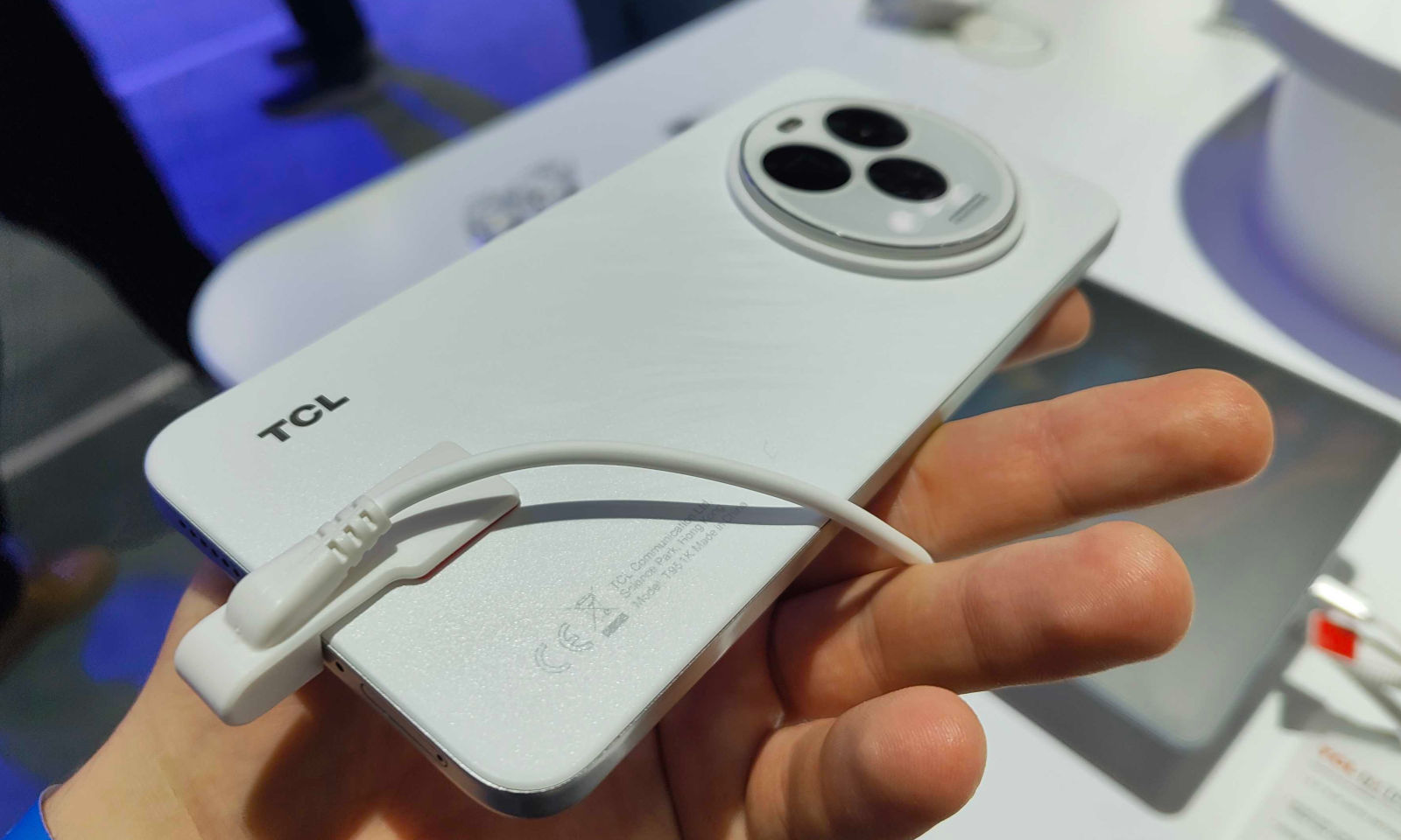 TCL NXTPAPER 60 Ultra to olbrzym wśród smartfonów. Kusi ekranem