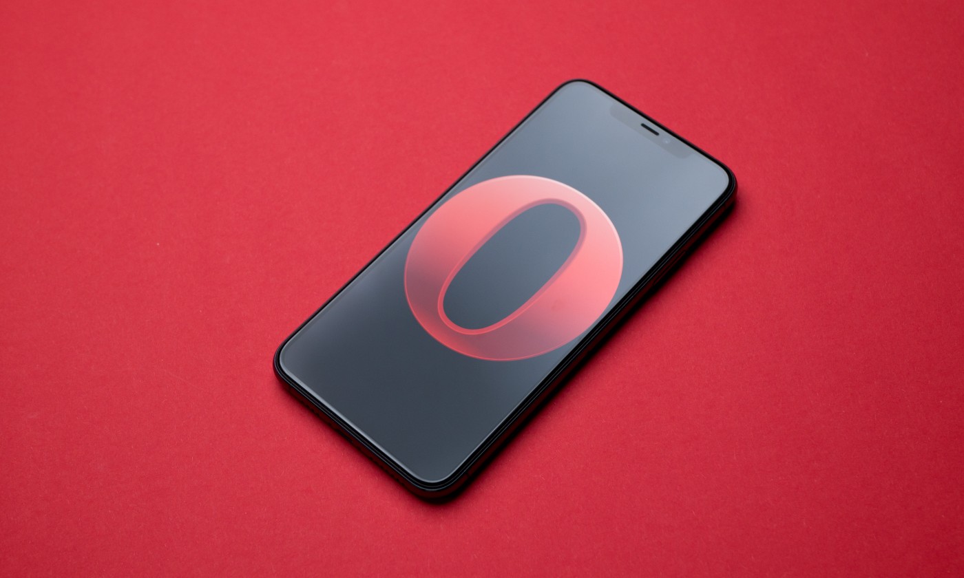 Opera One na iOS rozkłada Safari na łopatki. Nowe karty i AI na pokładzie