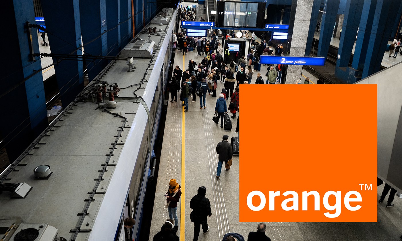 Orange wkracza na tory. 430 wyświetlaczy i 1150 kamer dla PKP