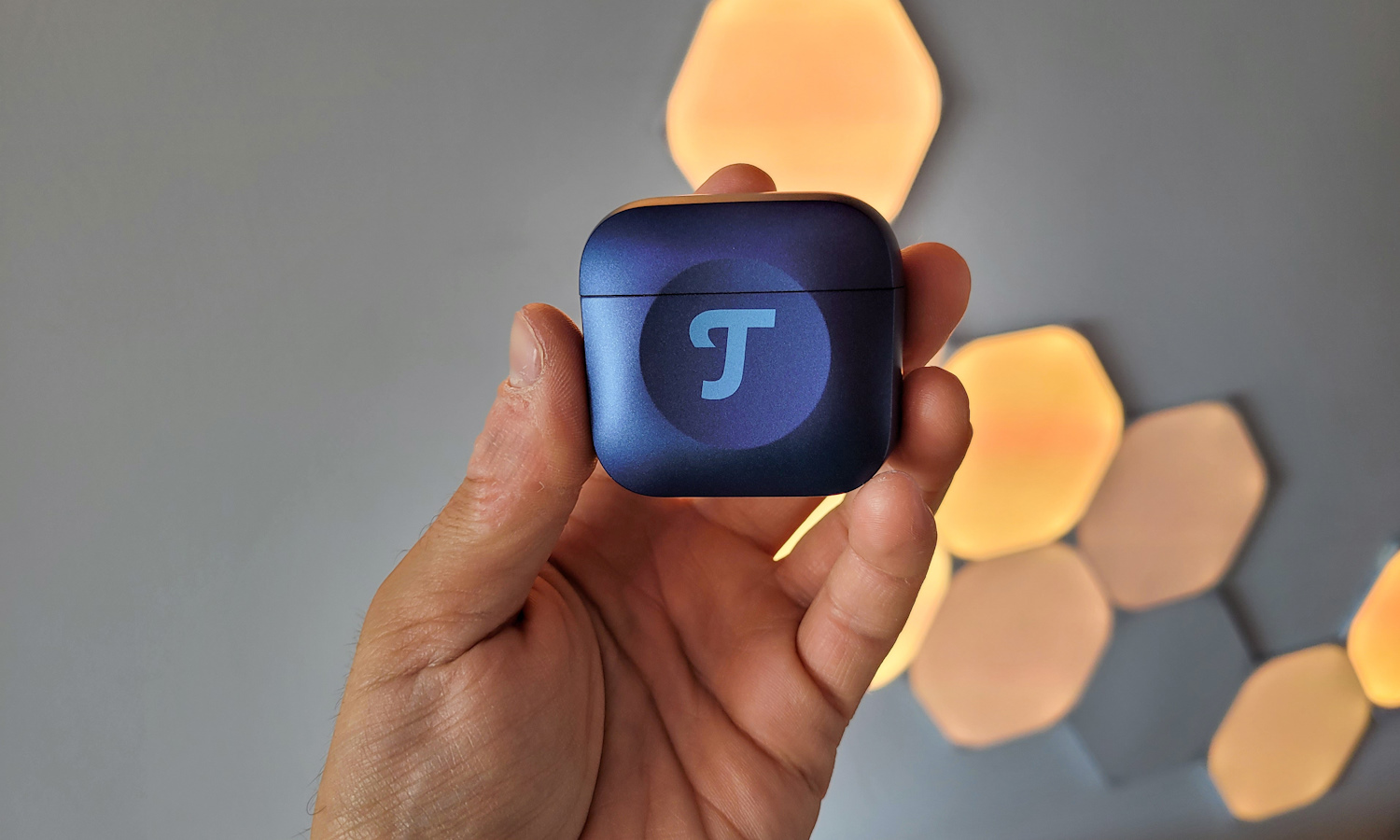 Teufel Airy TWS Pro: świetne douszne ANC w rozsądnej cenie (test)