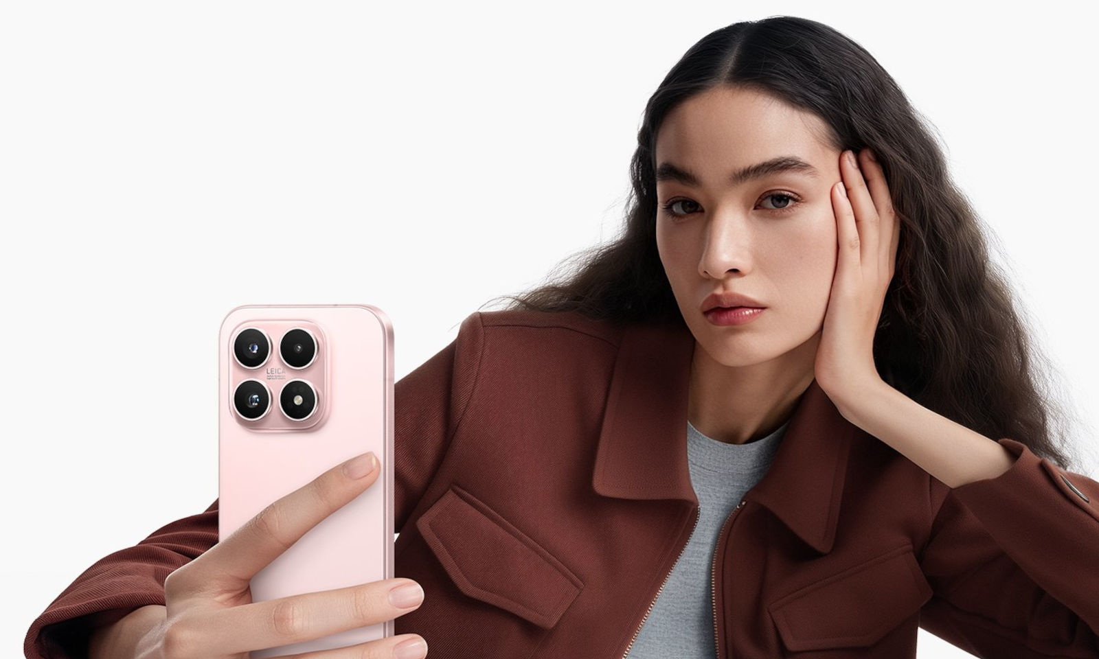 Xiaomi 17 – kompaktowy mocarz z czterema aparatami 50 Mpix