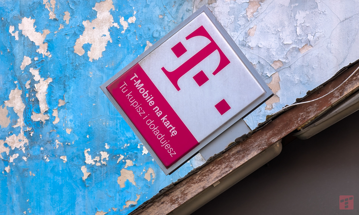 T-Mobile jak kasa samoobsługowa. Kiedyś do tej roboty byli ludzie
