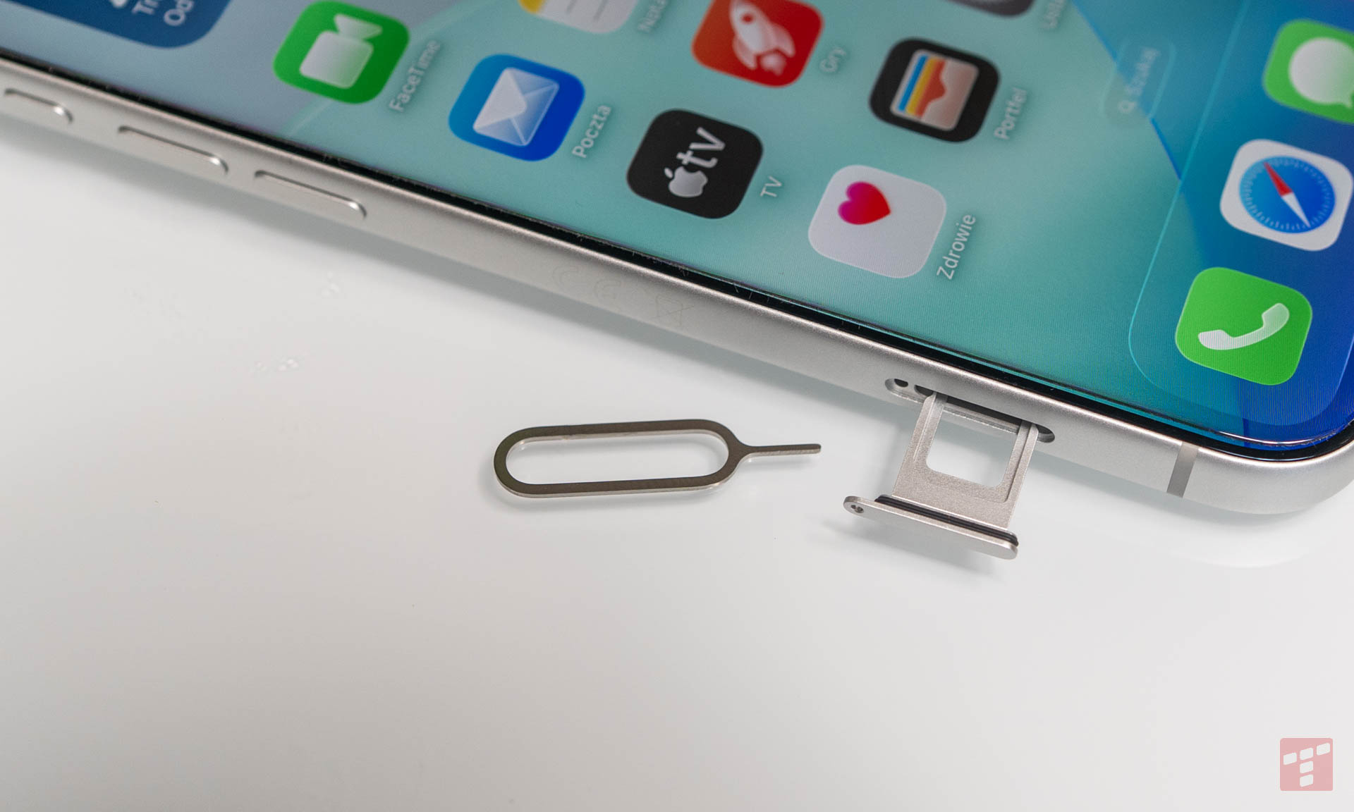 iPhone 17 Pro Max – piękny, potężny i… wciąż nie do końca dla Polaków (test)