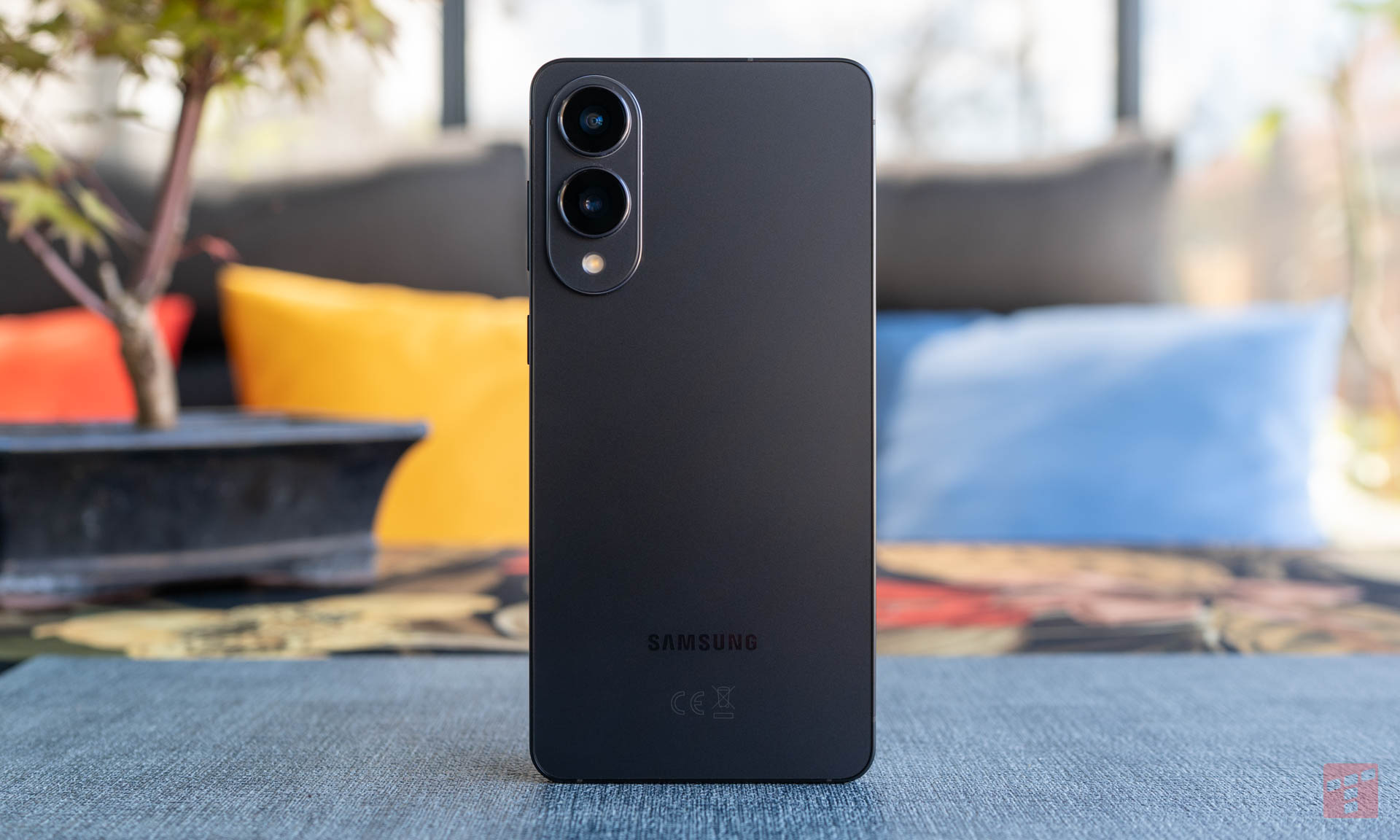 Galaxy S25 Edge to porażka, więc wraca pomysł na Galaxy S26+