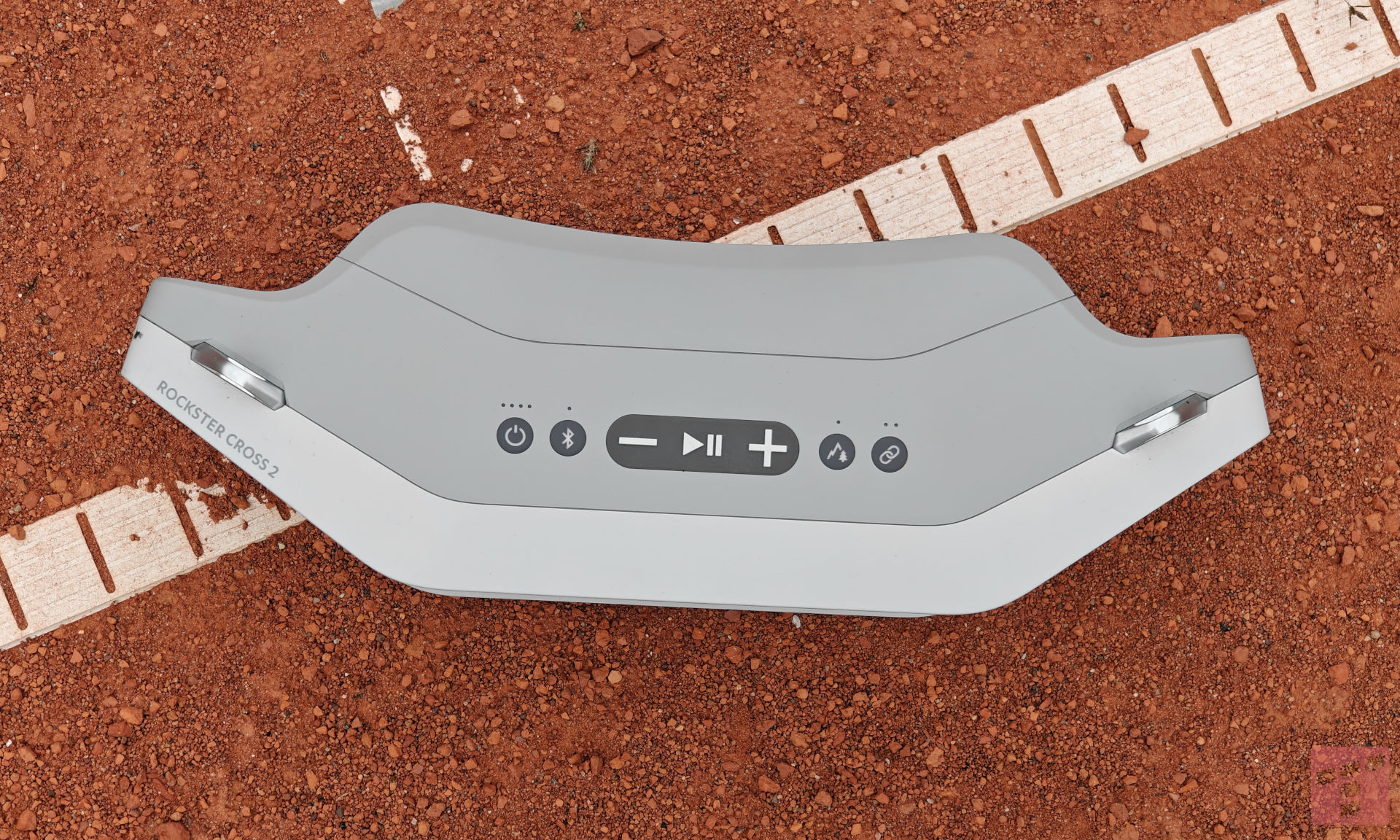 Teufel Rockster Cross 2. Jak zagra, to nie usiedzisz (test)