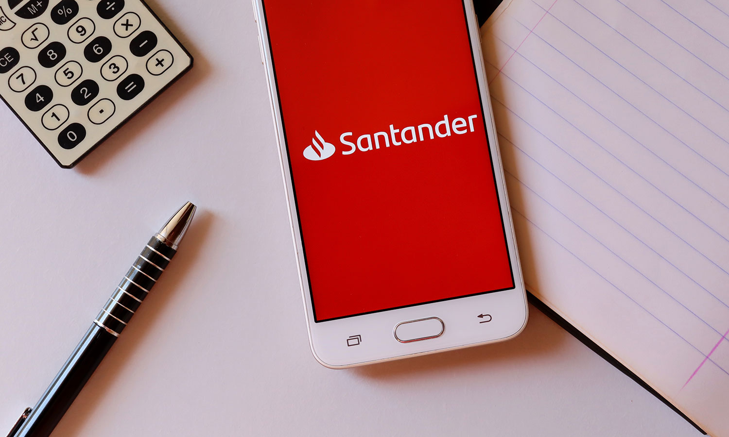 Już dziś niektóre usługi Santandera przestaną działać. Bank wyjaśnia