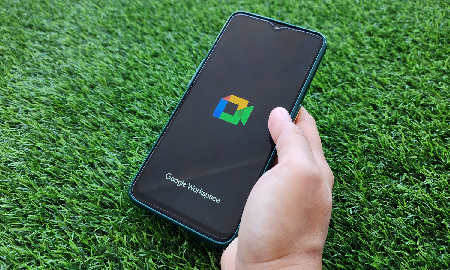 Google Meet ma nową funkcję. Przydatna, gdy włączy się kamera