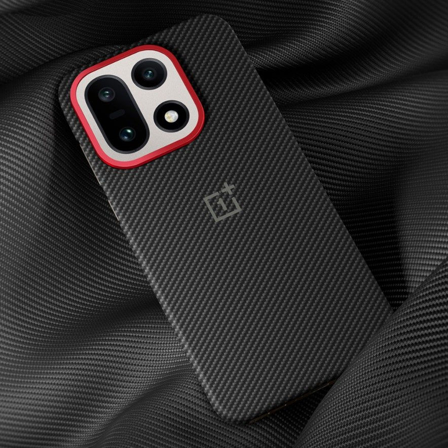 OnePlus 15: magnetyczne etui z dziurkami, piaskowe i aramidowe