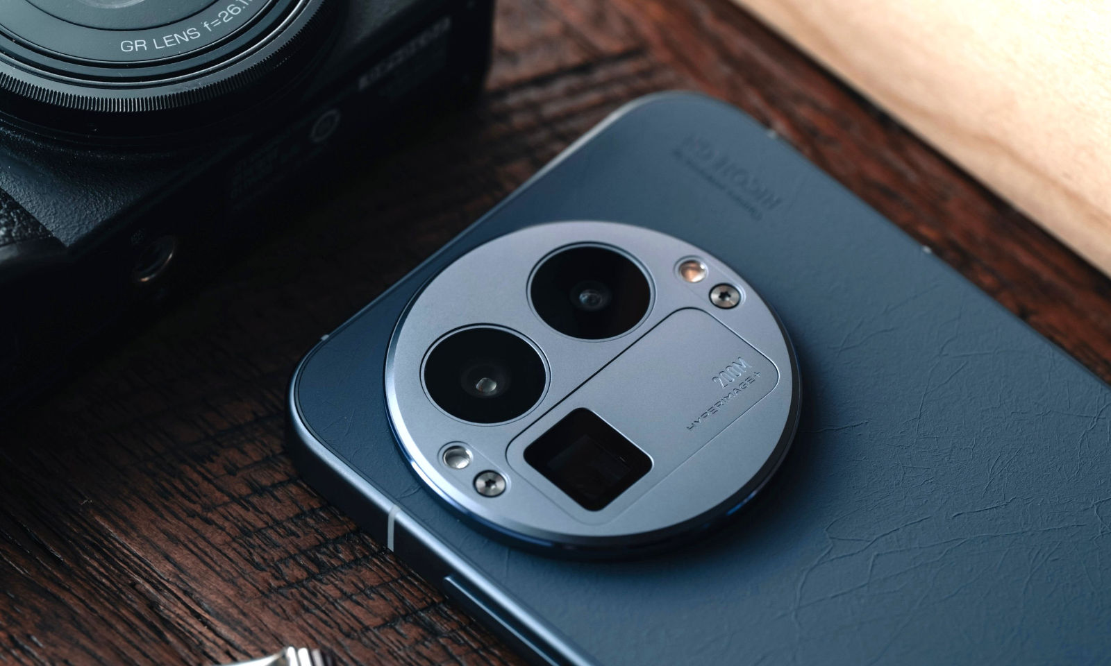 Chcesz Realme GT 8 Pro? Może go dostać za darmo na 6 miesięcy