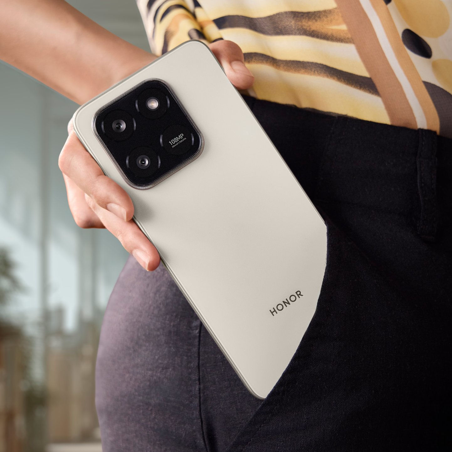 Honor 400 Smart, budżetowiec z pancerzem nosorożca. Już w Polsce