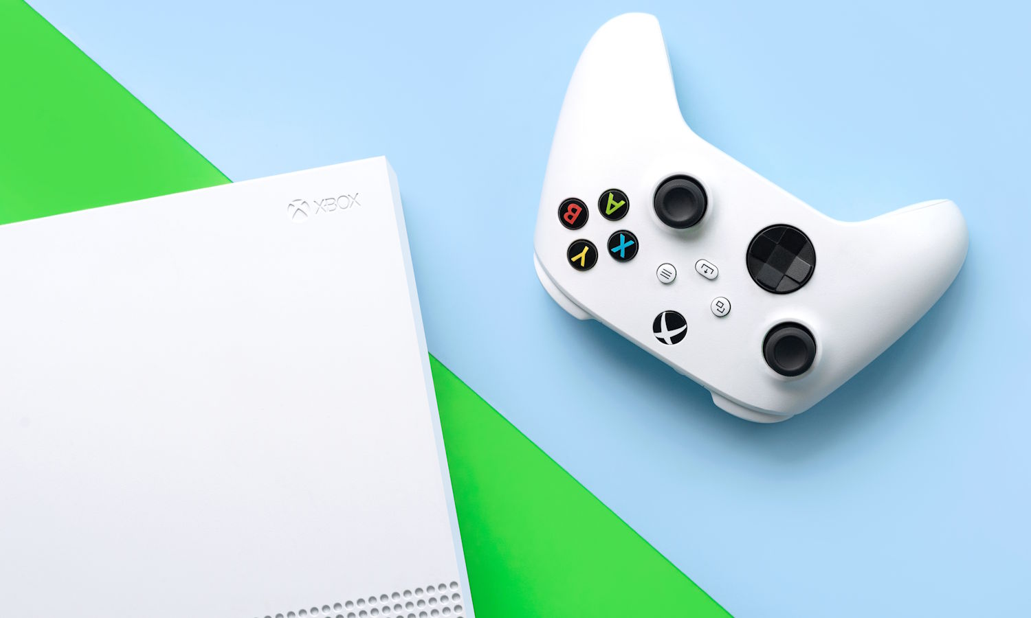 Nowy Xbox stanie się komputerem. Uruchomi gry z Windowsa