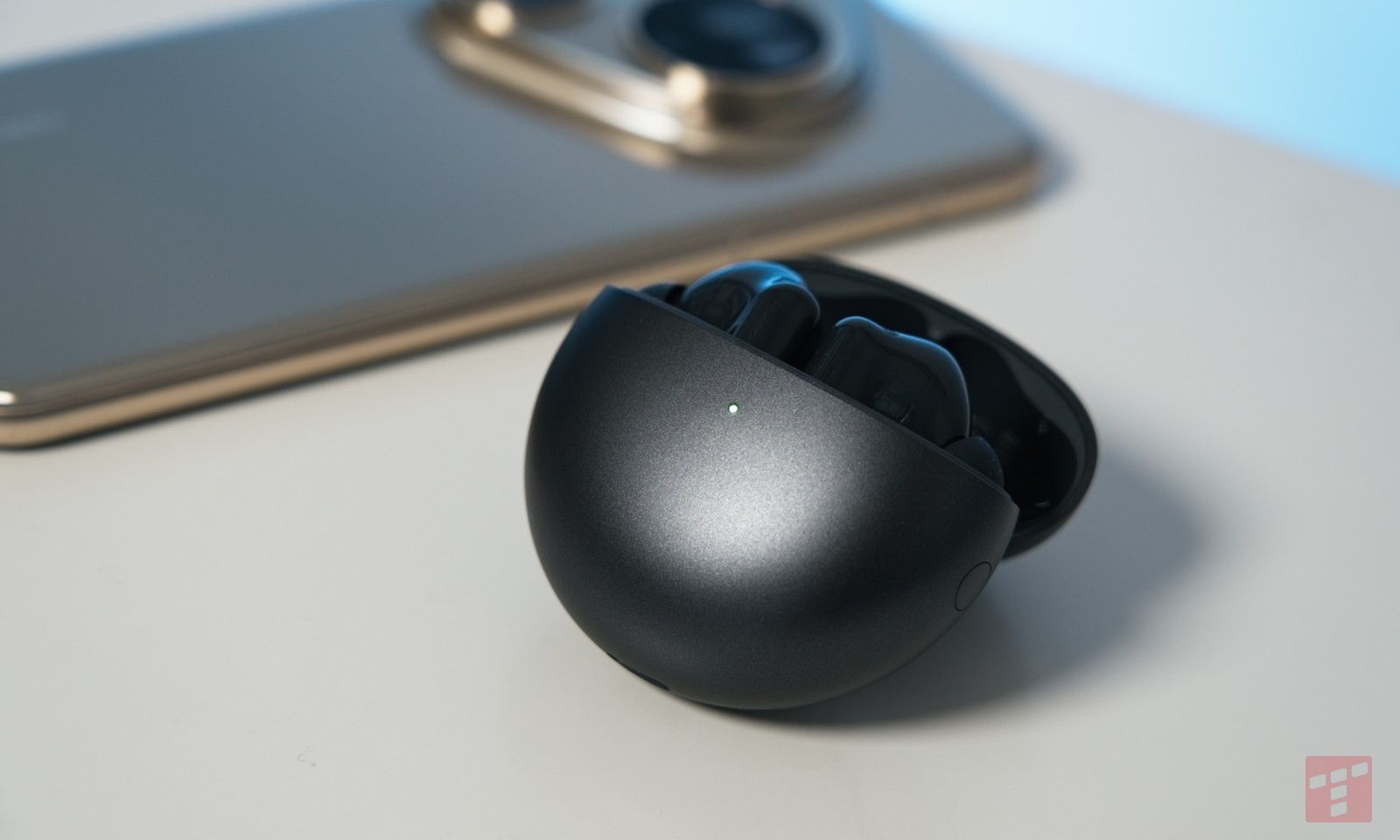 Te słuchawki powinny być hitem, ale mają jeden problem. Test Huawei FreeBuds 7i