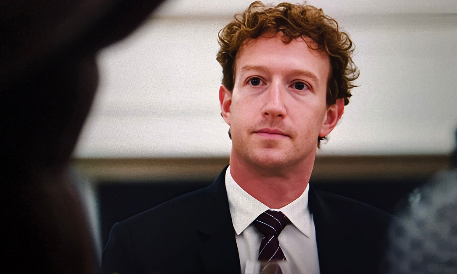 Mark Zuckerberg odpłynął do świata fantazji, a inwestorzy są przerażeni